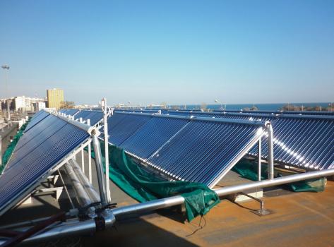 Politecnico-Bari_(Solar-Cooling)_P1030862.jpg
